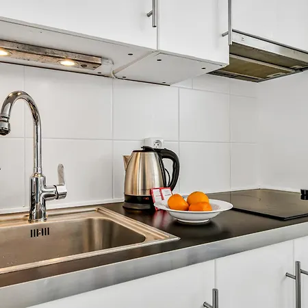 アパート Garden In The Heart Of Vinohrady *